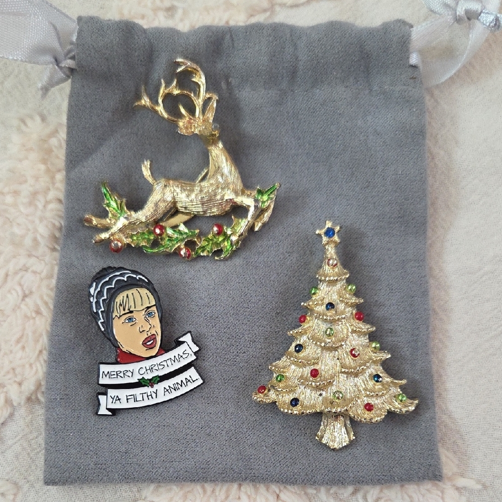 Vintage Gerry's Christmas Brooches Lot Reindeer Tree + Home Alone Filthy Animal